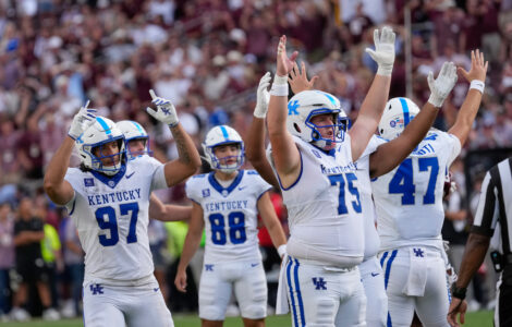 Kentucky stuns No. 9 Texas A&M 31-21 in coach Will Stein's first road game
